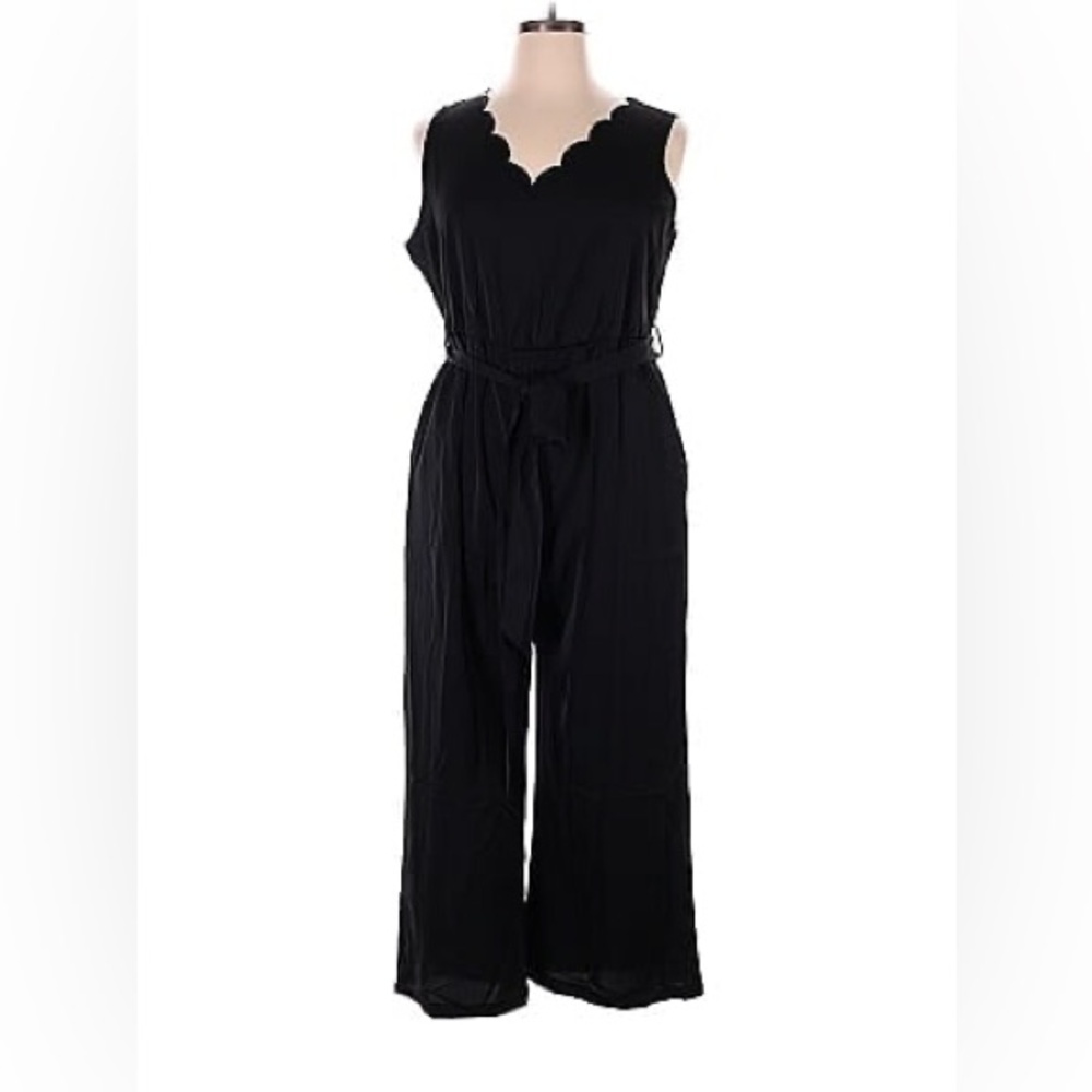 Bloomchic unique scalloped V-neckline sleeveless bodice self-tie belt Size 14-16